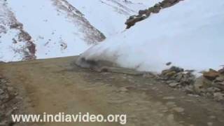 On the way to Khardung La