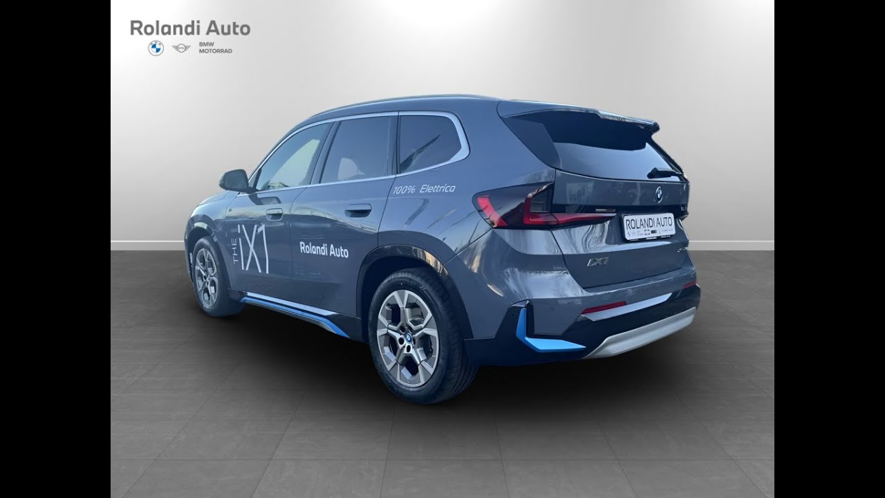 BMW iX1 30 xdrive X-Line
