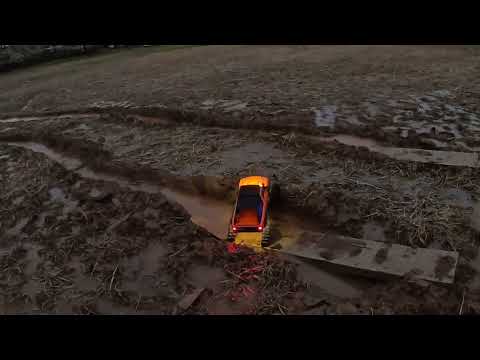 Traxxas TRX6 and TRX4 on TRAXX in the mud and water