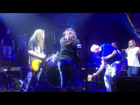 Tennessee whiskey/Panda Ross