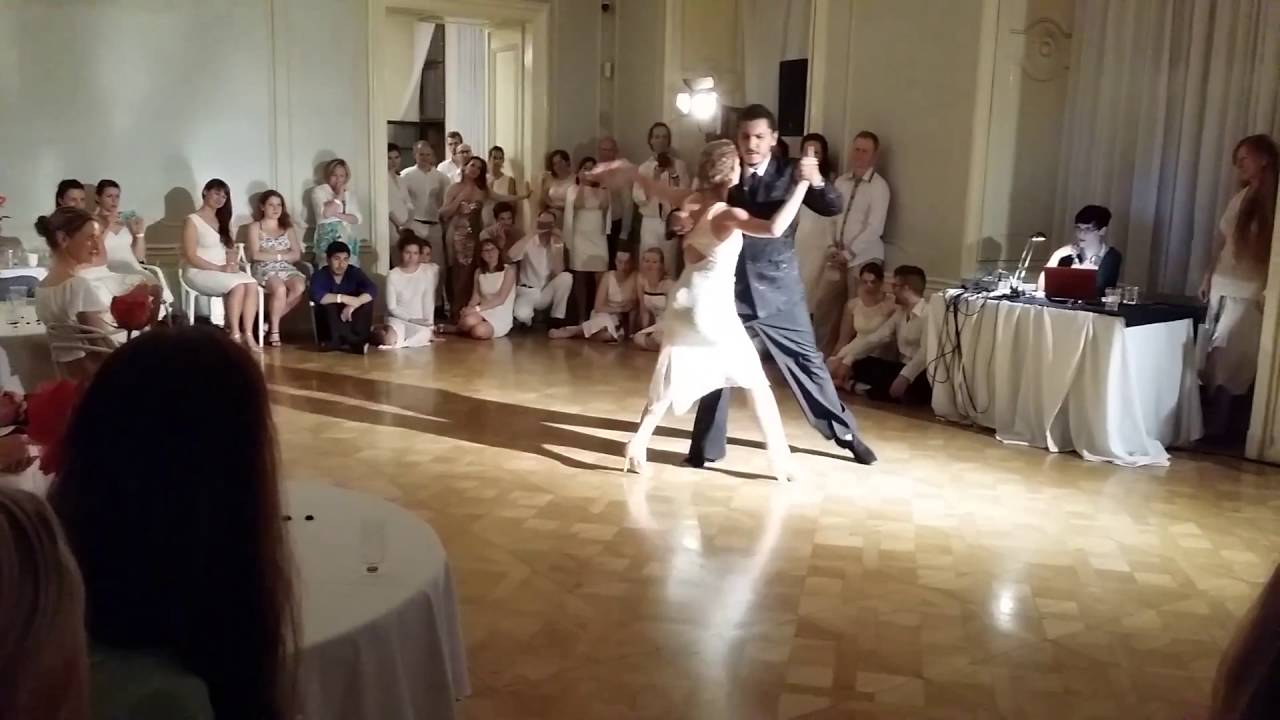 Sonja Schüssler a Ozgur Arin - tango escenario show