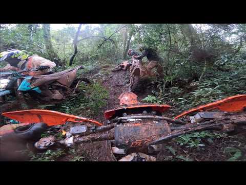 Muito barro!! Acelerando forte em Mato Castelhano - RS