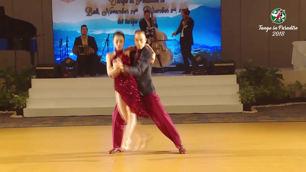 Michael Nadtochi y Paula Duarte (Traditional Milonga - Tango in Paradise'18)