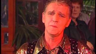'N Man Mag Niet Huilen Music Video
