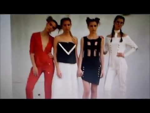 presentazione capi sfilata fine anno Modartech