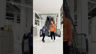 Download lagu #cuttingshapes #shuffle dancing MONSTER with my brother🕺🕺⚡️⚡️ mp3