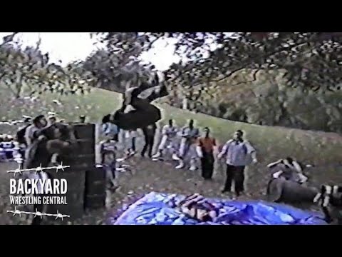 Ekksanity v. Wrestling Punk | SCWA Merry Ekk'n X-Mas (Camera 1)