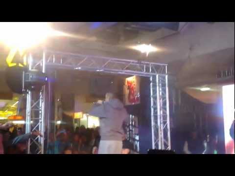 Eko Fresh [Live Gropius Passagen]