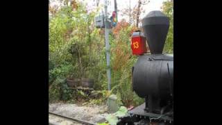 preview picture of video 'Semaphore train signal operating at Silver Dollar City'