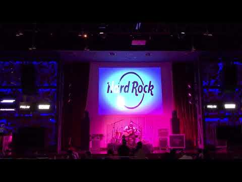 Im A Creep .. Hard Rock Cafe