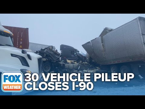 30 Vehicle Pileup Closes Washington’s I-90 Amid Freezing Fog