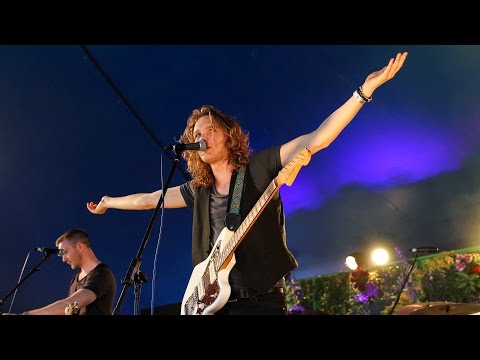 Ted Zed - Junkie (Radio 1's Big Weekend 2015)