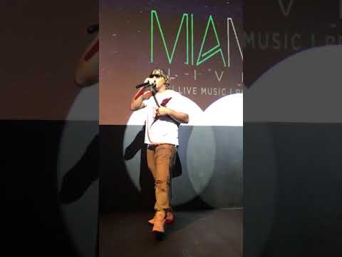 Reddaz pek Performing at Miami live nightclub