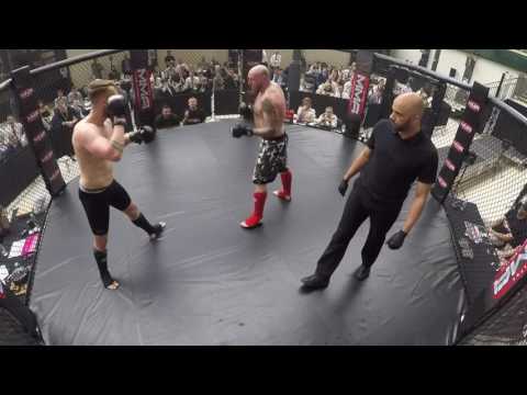 Ultra MMA | Burton | Frank Lock VS Harry Wood