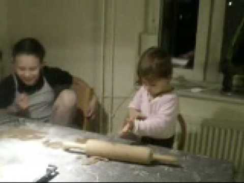 EMILIA OLIVIA &VILMA KULEVSKI