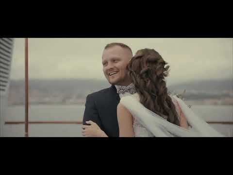 A Wedding Story in Paris