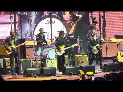 Roger McGuinn, Jakob Dylan, and the Wallflowers – Turn, Turn Turn! (Crossroads 2023)