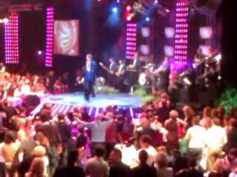 Leedjesaovend 2012 - Live - Heit