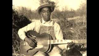 Mississippi Fred McDowell-What&#39;s The Matter With Papa&#39;s Little Angel
