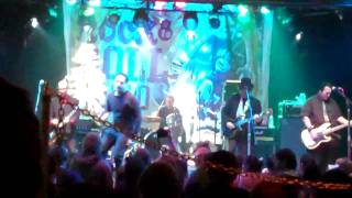 Punk Rock Karaoke JOE SIB &quot;Back Up Against the Wall&quot; (Circle Jerks) @ Key Club