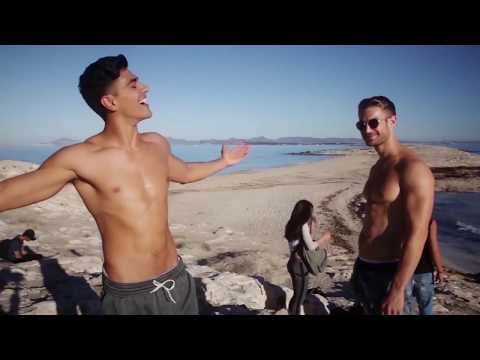 ES Collection - Swimwear Campaign Making Of 2018