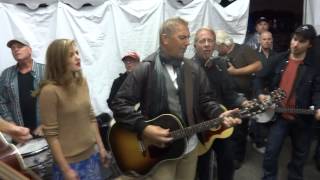 Kevin Costner &amp; Modern West - &quot;Long way from home&quot;