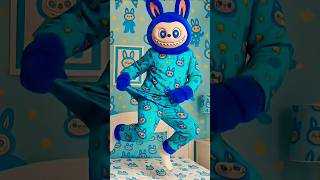 Download lagu Baju tidur Badut Labubu, kuromi & Tung Tung Tung Sahur #shorts #labubu #badut video lucu viral fyp mp3