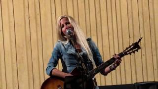 Nilla Nielsen - Higher Ground (170708, Vallåkra)