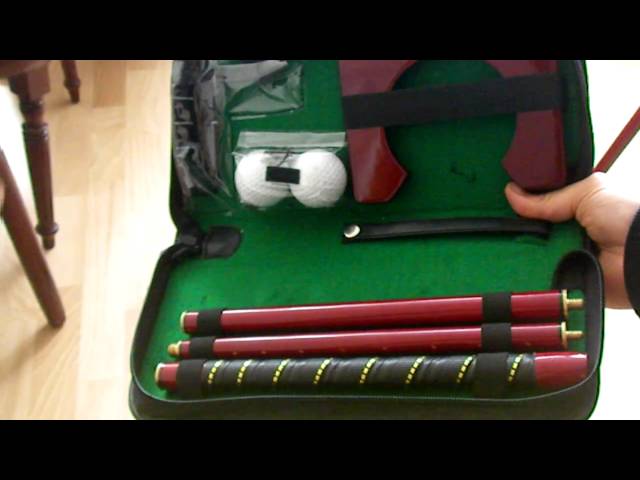 Vídeo relacionado con Juego de golf de escritorio | portátil de mesa | Juego de golf - para el placer en la oficina y en interiores sobre la mesa con colegas y para hombres