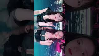 絶対プロフ見ないでよね...#ナイトプール　#水着　#美少女　#JK