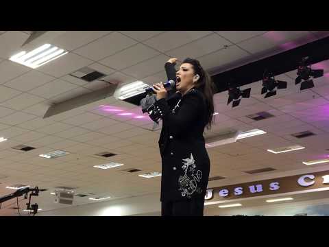 RAQUEL SANTIAGO: ELE VEM - IGREJA MUNDIAL