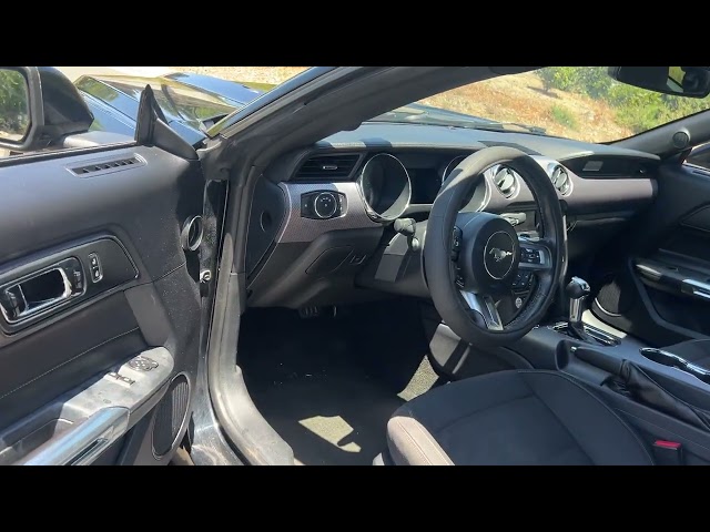 2015 Ford Mustang - Image 15