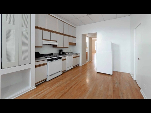 Tour a Lincoln Park 3-bedroom next door to Facets Multimedia
