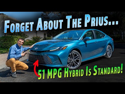 2025 Toyota Camry Review | Toyota's Finally Gone All-In On High MPG Hybrid Tech!