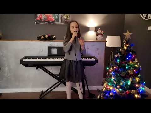 MAJA GOLAŃSKA  "CICHA NOC" (cover)