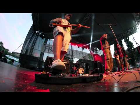 MinJah crew   Back in bussiness