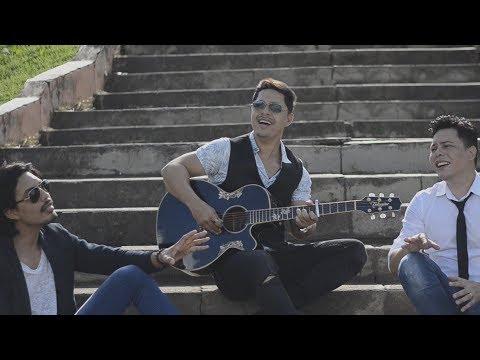 Romance Rosa - Os Clones