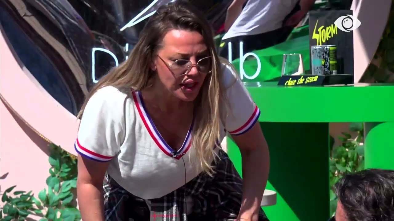 “Nuk më prek dot ti mua aty”/ Agravon debati mes Gertës dhe Laertit: Kështu do të luash ti?