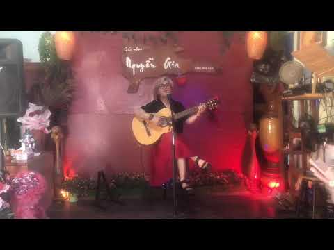 Lục bát cà phê - Tố Mai