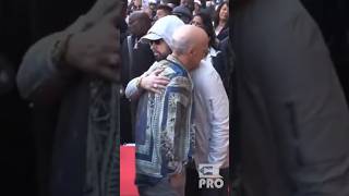 #Eminem hugs Jimmy Iovine at Dr. Dre's Walk of Fame ceremony
