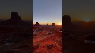 Best sunrise spot at Monument Valley in #Arizona #2023travel #sunrise #roadtrip