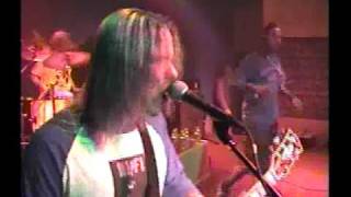 Stuck Mojo performing Enemy Territory LIVE in 2005