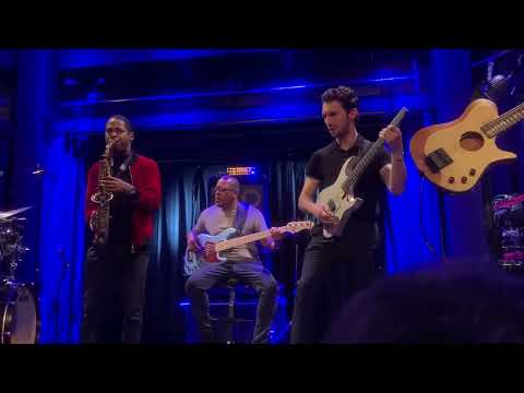 Simon Phillips Protocol V, Innsbruck, 23-05-05 - Nr.1