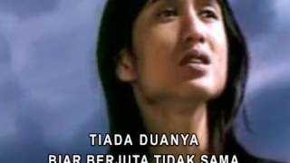 Download lagu SLAM - Suratan (Video With Lyric) mp3