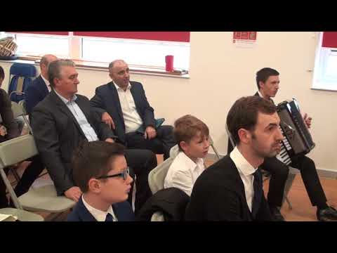 Cantare comun @ Bisericii Penticostale EMANUEL Londra. 17.09.2017. am.