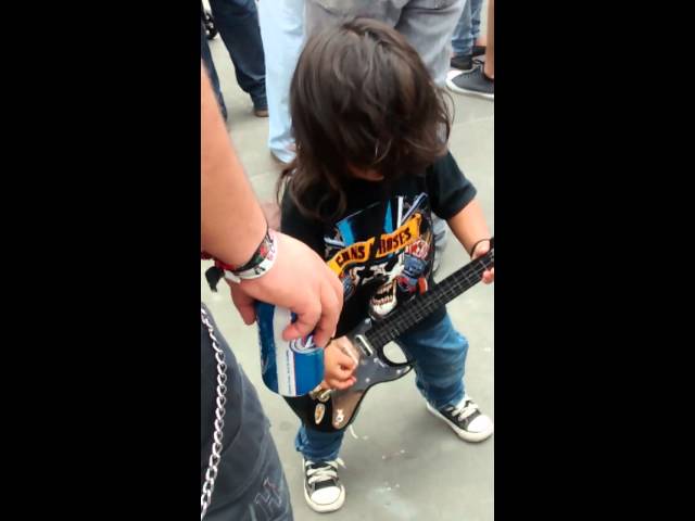 Vídeo relacionado con Concierto Guitarra Eléctrica Concierto Música Hombres Mujeres Niños Camiseta
