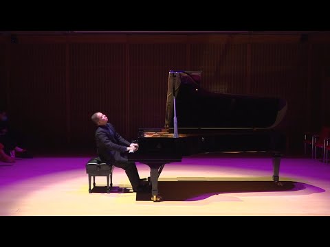 Pianist Larry Weng presented by Foundation for Chinese Performing Arts