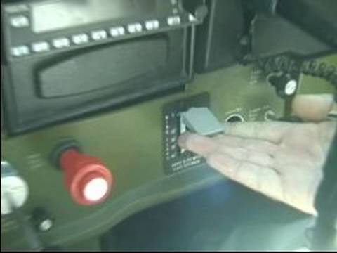 如何駕駛飛機：如何起飛飛機。 (How to Fly an Airplane : How to Take-Off an Airplane)