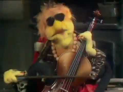 The Muppet Show - "Do Wah Diddy Diddy" with Geri and the Atrics