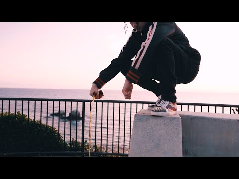 Thraxx LaFlare - DEAD HOMIES (Official Music Video)